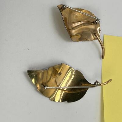 2 GP leaf and pearl pins