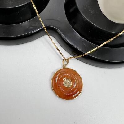 Vintage jadeite Pendant 14K 30 " Box chain 14K, Jade Bracelet 14K