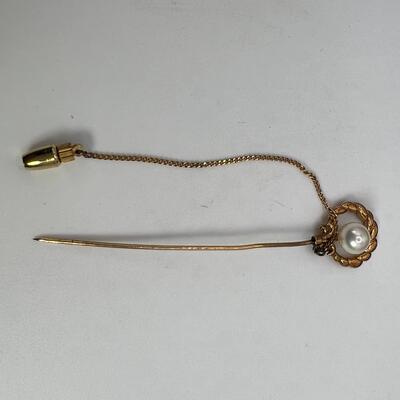 Antique 14K Cultured pearl stick pin with 14K safety chain