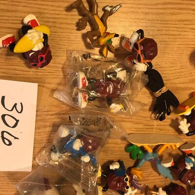 California Raisin Figures