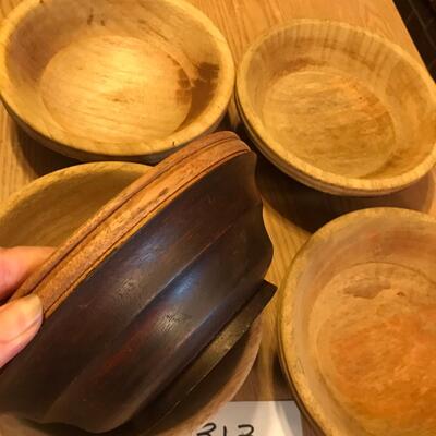 Lot of 5 wood bowls