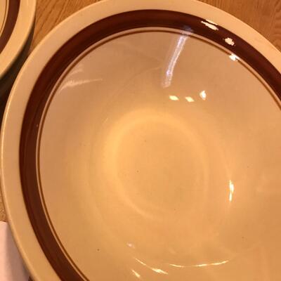 Lot of 5 Stoneware cereal bowls