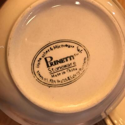 Lot of 5 Stoneware cereal bowls