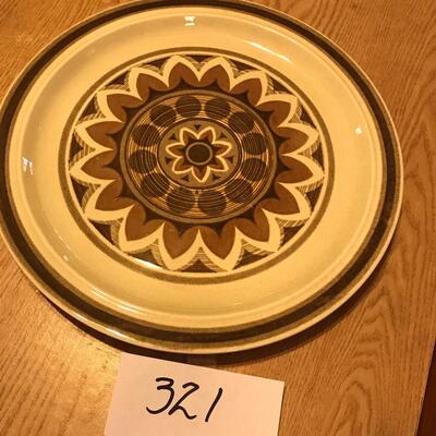 70s pattern Dinner Plate Boho