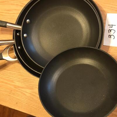 Lot of 4 Skillets