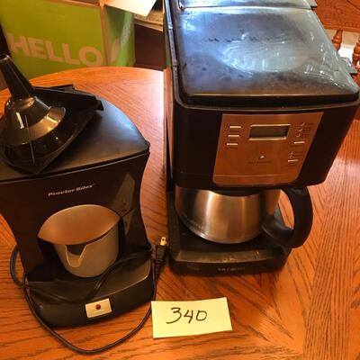 Lot of 2 coffee pots