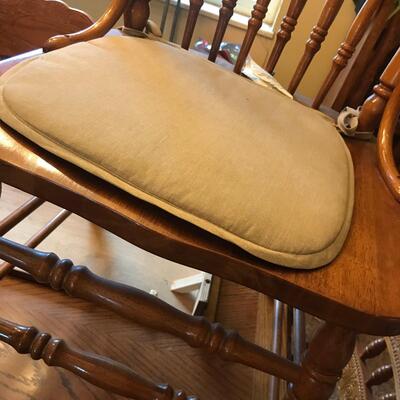 New Oak Dining Table with 7 Pressed Back Chairs