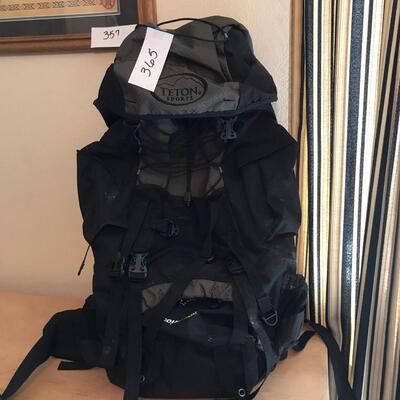 Teton Super duty Back Pack w/ Rain guard