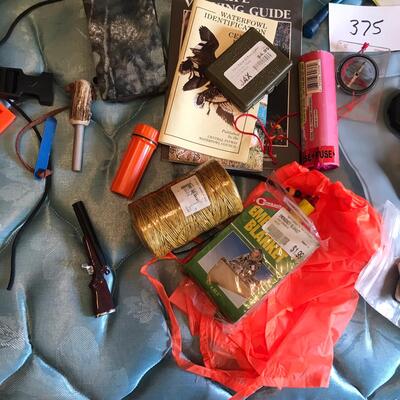 Box lot of misc hunting supplies