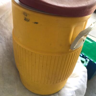 VINTAGE Igloo Cooler