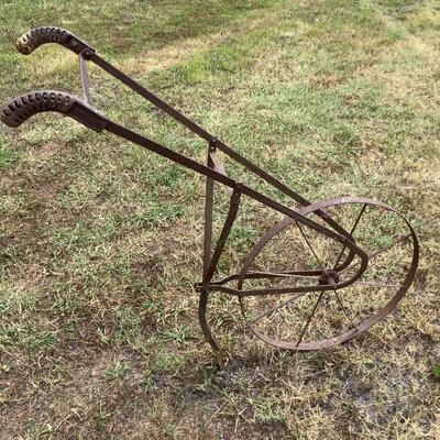 5033 Antique Cultivator