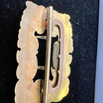 Antique belt Buckle mid 1800 14 K gold engraved
