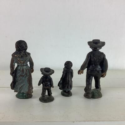 5046 Set of Antique Cast Iron Amish Figures