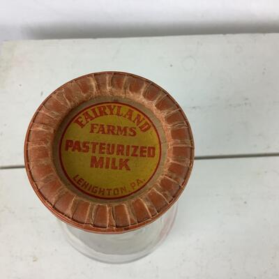 5049 Vintage Fairyland Farms Milk Bottles with Tops