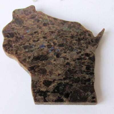 Nice Small State of WI Shaped Stone Trivet and 2 Stone Beads