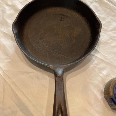 Wagner 1891 Cast Iron Skillet-10â€