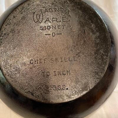 Wagner 10â€ cast iron skillet