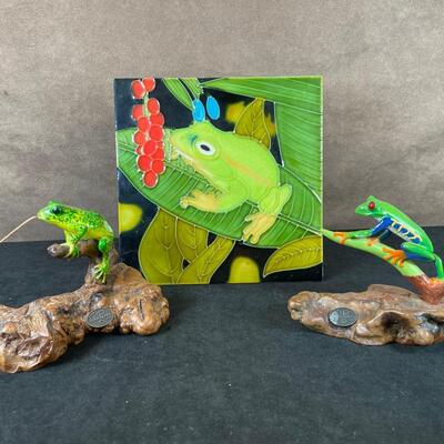 Lot 17. John Perry Frog Figurines