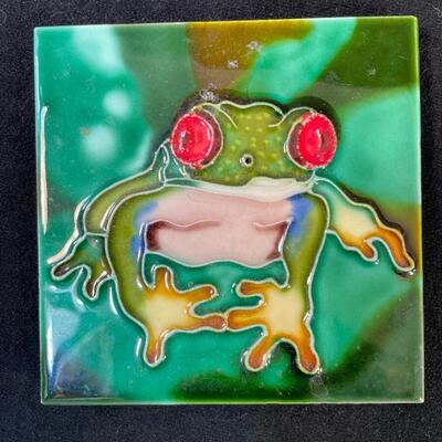 Lot 22. Tim Cotterill Bronze Frog Miniature Sculpture  