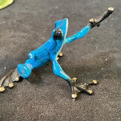 Lot 22.5. Tim Cotterill Bronze Miniature Frog Sculpture 