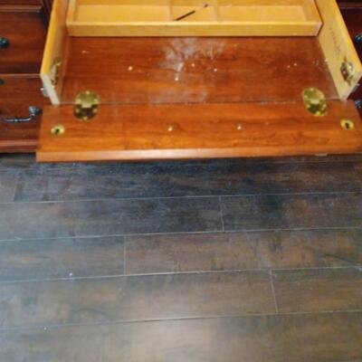 Gorgeous 2 PC Executive Desk.  Very Heavy.