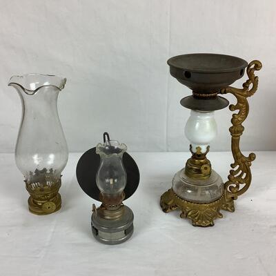 5074 Vapo-Cresoline Vaporizer/Mini Oil Lamp & Globe