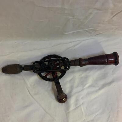 Vintage Hand ðŸ– Drill 14â€ long approx