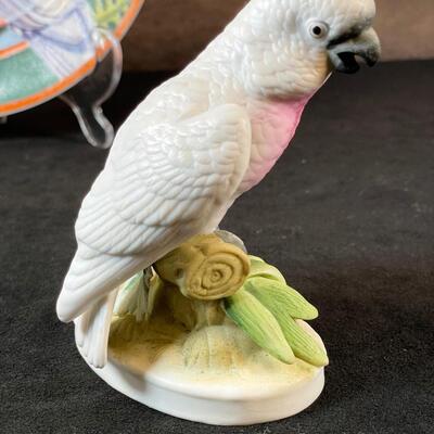 Lot 40 Two Lefton Parrots and Andrea Plate