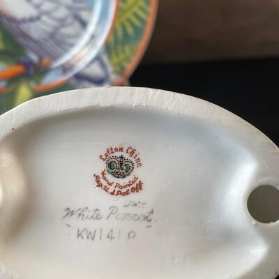 Lot 40 Two Lefton Parrots and Andrea Plate