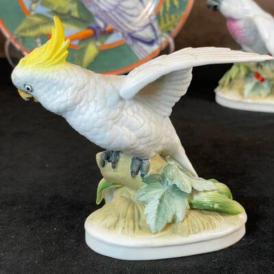 Lot 40 Two Lefton Parrots and Andrea Plate