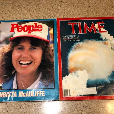 Vintage People/Time Magazines from February 10, 1986 Challenger Space Shuttle