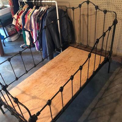 Vintage Victorian Antique Cast Iron Baby Crib/Children's Day Bed