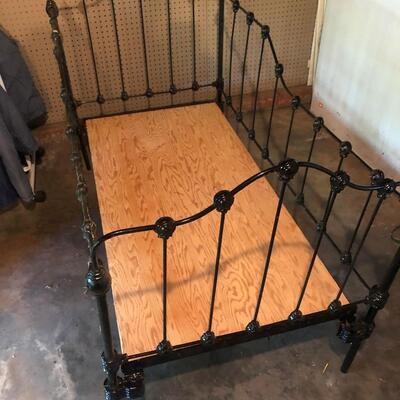 Vintage Victorian Antique Cast Iron Baby Crib/Children's Day Bed
