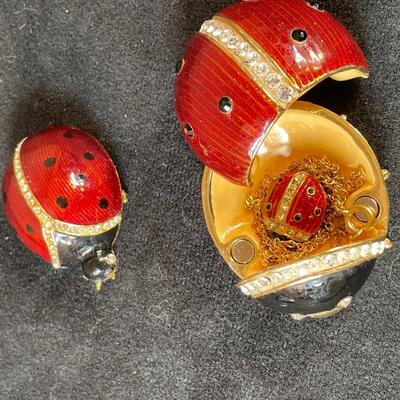 Lot 64. Lady Bug Lot w/Fancy Trinket Box