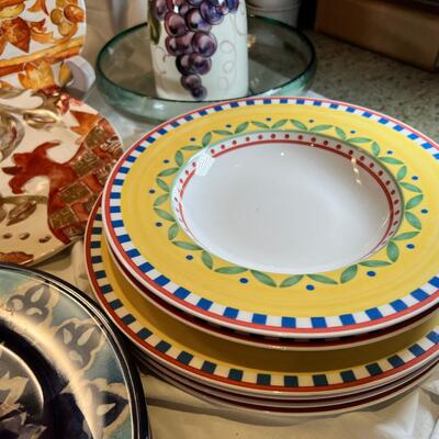 Moroccan theme tableware, dramatic grey slag glass floral display
