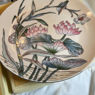 Brambly Hedge Collectible plates with boxes, Toyo Plate
