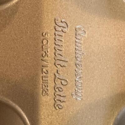 New Baking Molds with Cookie cutters , William Somoma Bundt pan