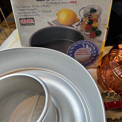 Molds, Copper , Forms baking pans Nordic ware