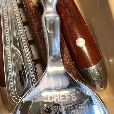 4 sets of stainless silver ware party supplies