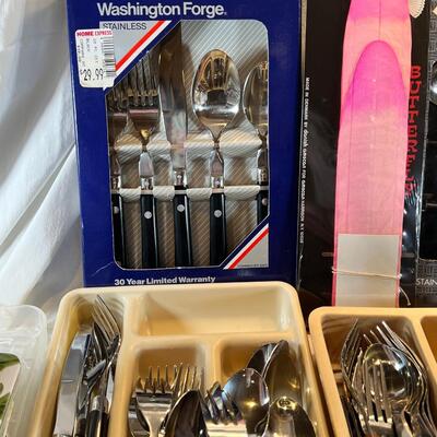 4 sets of stainless silver ware party supplies