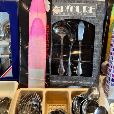 4 sets of stainless silver ware party supplies