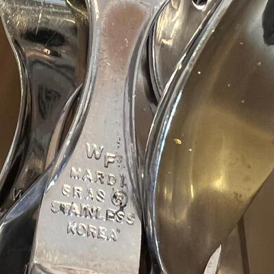 4 sets of stainless silver ware party supplies
