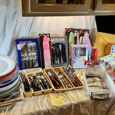 4 sets of stainless silver ware party supplies