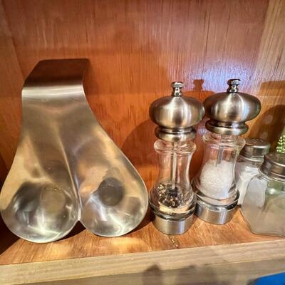 Top shelf specialty measuring and kitchen stainless tools