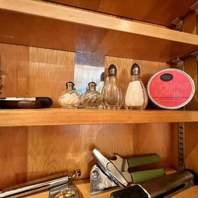 Top shelf specialty measuring and kitchen stainless tools
