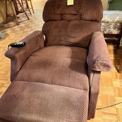 Golden Power lift recliner chair with instructions and paperwork