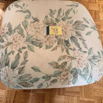 Bamboo Rattan Tuffet  31" X 28" X 17 high