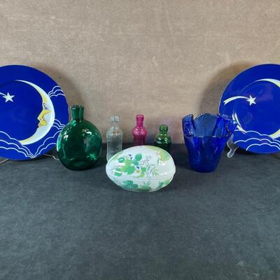Lot 77. Glass and Porcelain Assortment