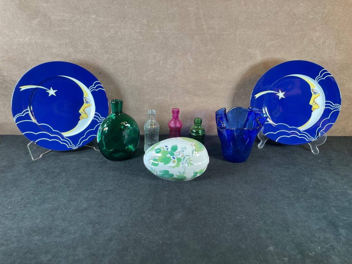 Lot 77. Glass and Porcelain Assortment