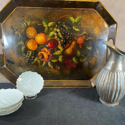 Lot 79. Vintage Hostess Pieces
